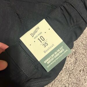NWT Duluth Trading hiking pants